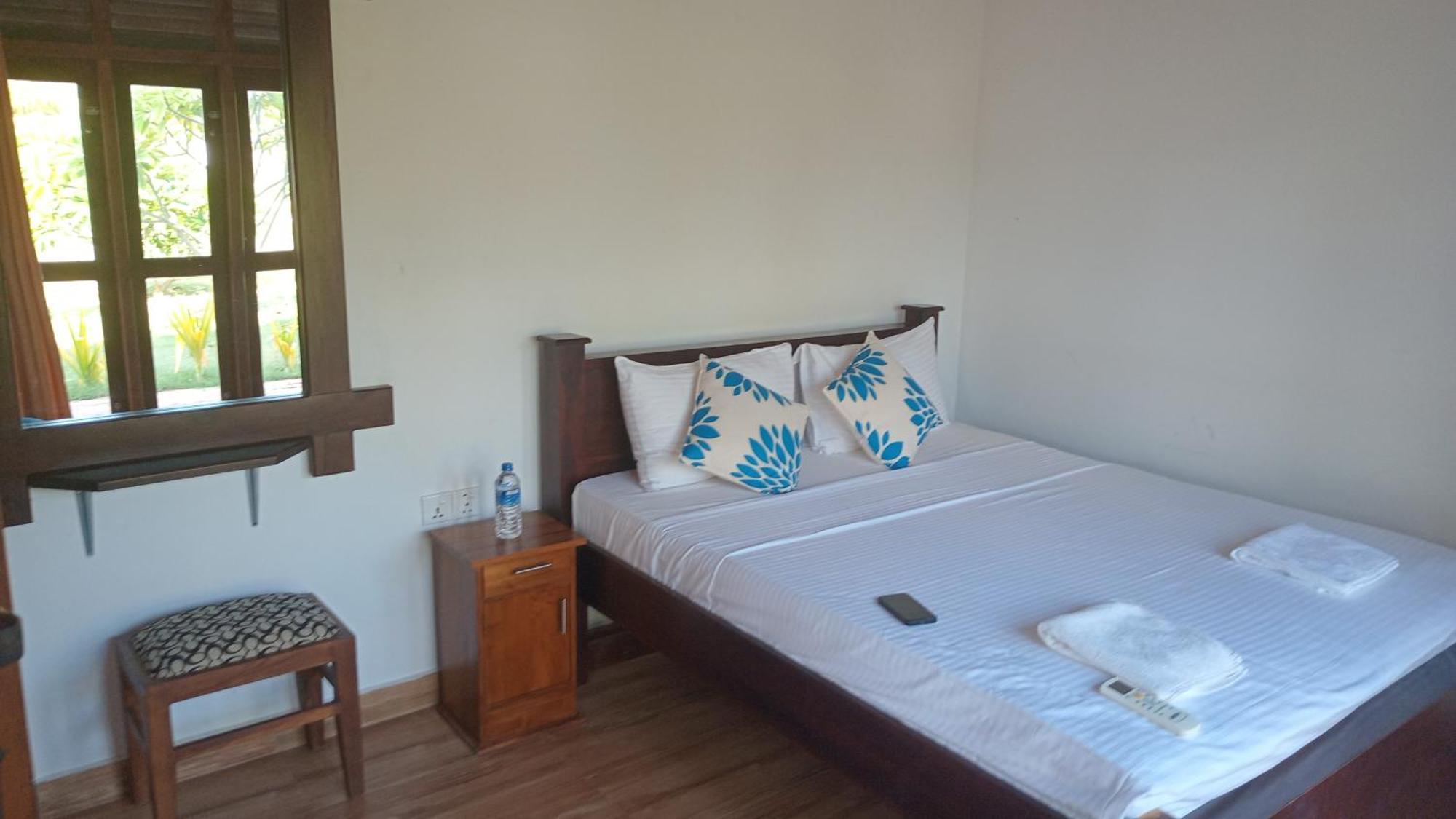 Nn Beach Resort & Spa ニラヴェリ エクステリア 写真